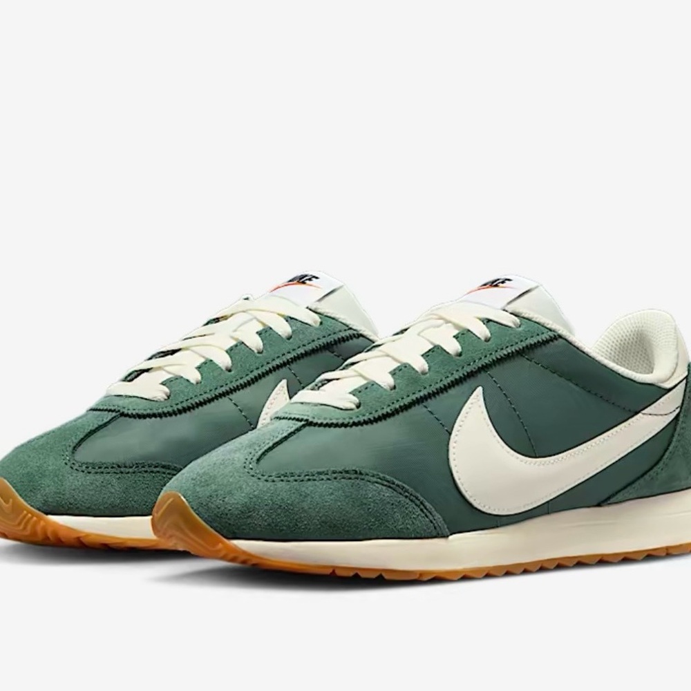 Nike Pacific - Ladies 8.5